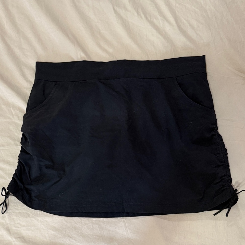Columbia Black Athletic Skort with Side Drawstrings
